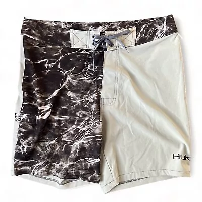 NWT Huk Mossy Oak Elements Board Short Size 32 Swim Shorts • $23