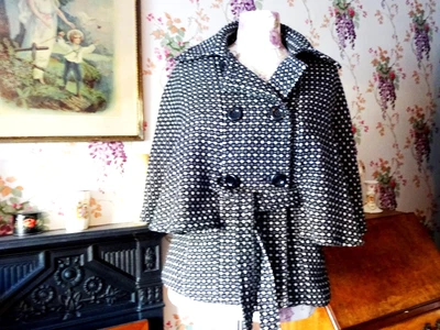 £16 • Buy Wool Blend Cape Coat Swing Coat Poncho  M/L 12 14 American Designer Boutique