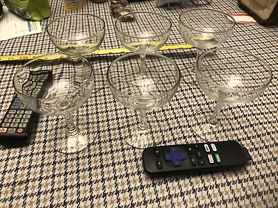 VINTAGE CRYSTAL CLEAR WINE GLASS CHAMPAGNE COUPES - SET OF 6 Wine Glasses • $22