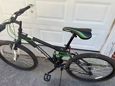 Mongoose R0708WM 24 Inch Excursion Mountain Bike - Black • $107