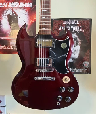 $5999.99 • Buy Gibson Angus Young Signature SG  Thunderstruck  2013 *Minty*