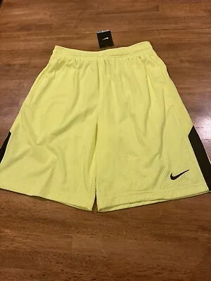 Nike Men's Dri Fit Training Shorts Volt Medium 2 Pockets 613597 703 New With Tag • $30