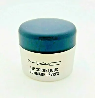 Mac Lip Scrubtious Gommage Levres ~ Sweet Vanilla ~0.47 Oz / 14 Ml -  (Unboxed) • $10.99