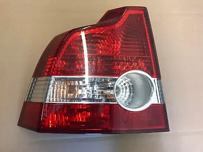 04.5-07 Volvo S40 Left Rear Tail Light 30698345 • $38.99