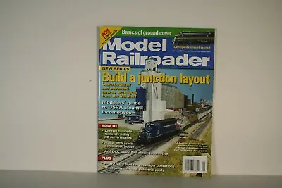 Model Railroader Magazine January 2011  • $8.99