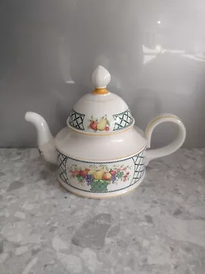 Villeroy & Boch Basket Tea Pot  • £49