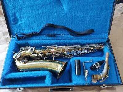 Vintage Buescher Elkhart Saxophone USA Very Good Condition • $359