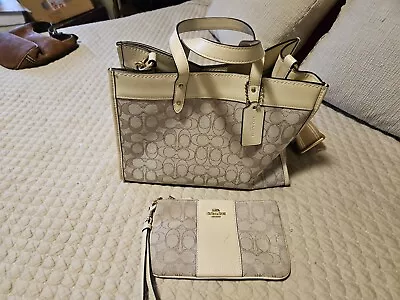 Coach Field 30 Signature Jacquard Leather Trim Ivory Tote Bag C3282 & Wristlet • $125