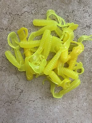 Item#93  24ct 3.5  Neon Yellow Chartreuse Triple Ripple Grub Baitsoft Plastics • $6.75