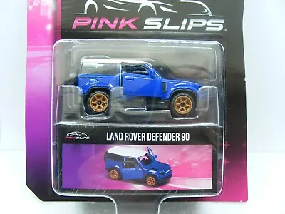 Jada Toys:      Land Rover Defender 90 • £5.75