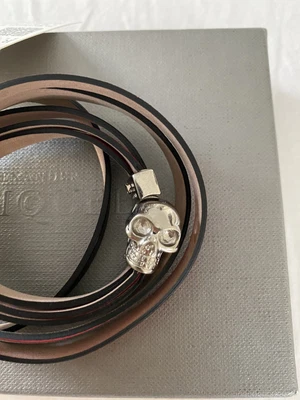 $200 • Buy Alexander McQueen Metal And Nappa Leather Wrap Around Bracelet