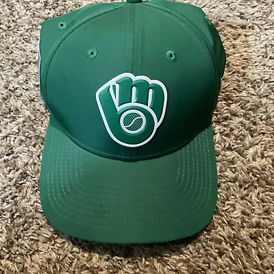 New Era Milwaukee Brewers 2018 St Patrick’s Day Hat Cap Green 9forty Adjustable • $9.96