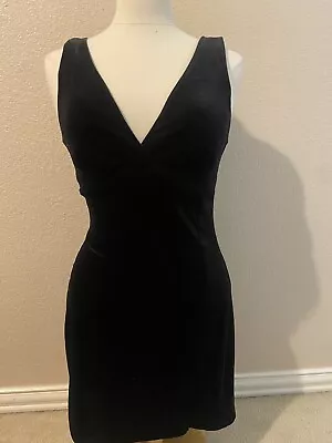 Black V-Neck Mini Dress • $7