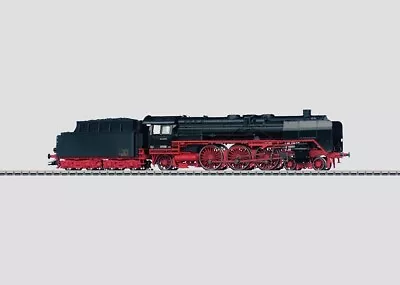 Märklin H0 Locomotive 39011 • $350