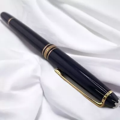 Montblanc Meisterstuck 146 Black & Gold 14K 585 Fountain Pen • $219.99