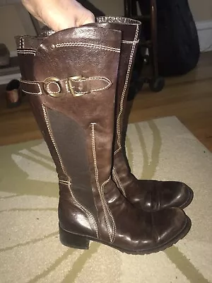 Vintage Boots  Preowned Great Condition  True Size 8 • $38