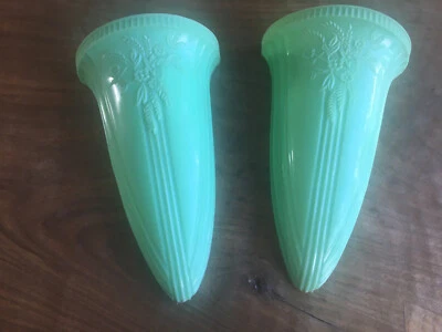 £4.99 • Buy Pair Of Vintage Art Deco Wall Vases, Green Plastic