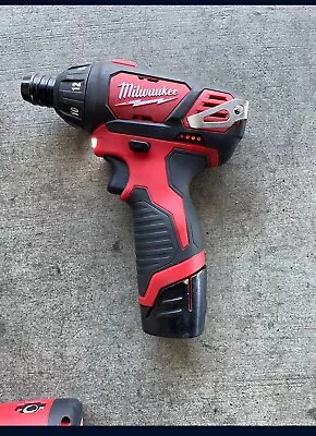 Milwaukee 2401-22 M12 12-Volt Lithium-Ion 1/4 In. Hex Cordless Screw • $70