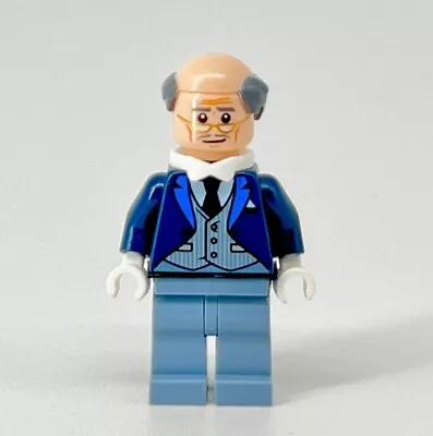 🔥 NEW Genuine LEGO® Minifigure ALFRED PENNYWORTH Pinstripe Vest Sh313 70909 • $52.06