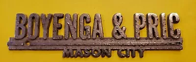 Boyenga & Pric(broken)-Mason City--Metal  Dealer Emblem Car  Vintage  SM371 • $12.99