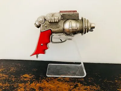 Vintage Hubley Atomic Disintegrator With Stand - 1950s Space Toy Raygun Cap • $499.99