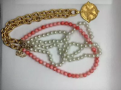 Susan Shaw Gold Colored Medallion Coral Necklace W/ Plastic Pearls • $49.98
