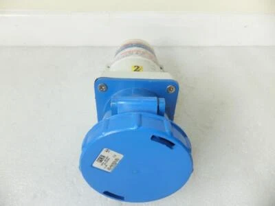 £29.95 • Buy 63 Amp PCE Socket 63A 230V 240V Blue Commercial Commando Industrial  Typ 333