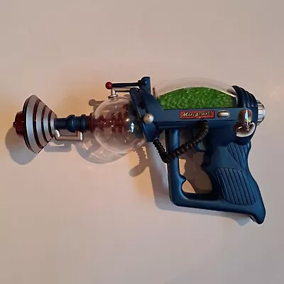 Vintage Mars Attacks Martian Brain Disintegrator Blue Ray Gun 1996 WORKS! • $29.99