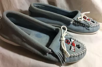 MINNETONKA Women 8 Lt Blue Suede Leather Beaded Thunderbird Driving Moccasin 165 • $25