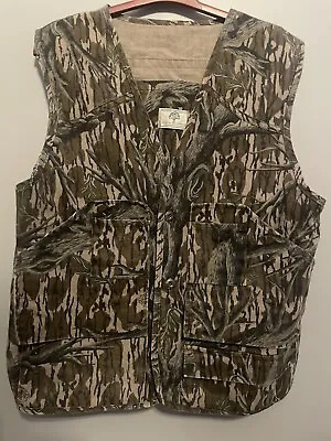 Vintage Mossy Oak Hunting Vest Padded Size Medium Camouflage Made In USA(A94) • $149.99