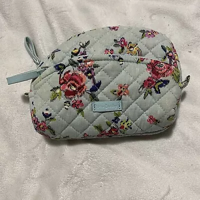 Vera Bradley Small Zippered  Makeup Bag Blue Floral Compartments • $9.99