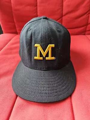 Vintage University Of Michigan Wolverines UOfM Baseball Hat New Era Fitted 7 1/4 • $19.99