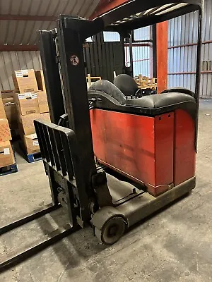 £2500 • Buy Forklift Truck Electric