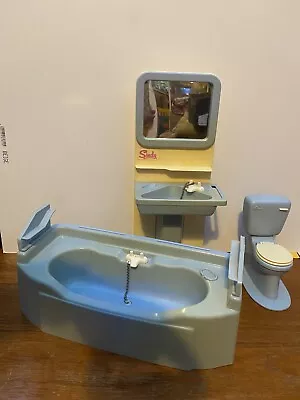 £15 • Buy Sindy Bathroom Set, Bath, Vanity Unit Sink, Toilet Blue