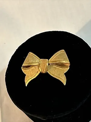 Vintage Miriam Haskell Gold Plated Ribbon Bow Brooch/Pin Signed • $35