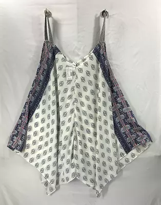 NWT Maurices Women's XL Sleeveless Top Flowy Floral White Blue Summer Square Hem • $14.88