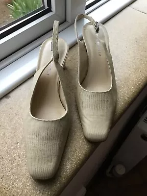 £9.99 • Buy Vintage Slingback Shoes