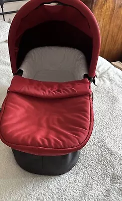 Baby Jogger City Versa/Select Deluxe Carrycot With Adapters • £110