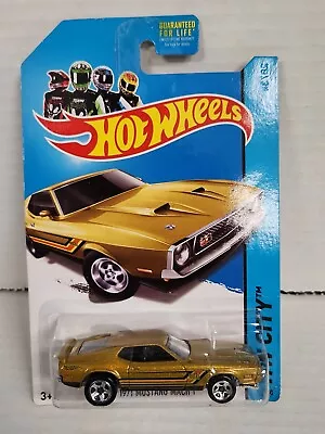 Hot Wheels 2014 Mustang 50th  1971 Mustang Mach 1 Hw City 94/250 • $4.50