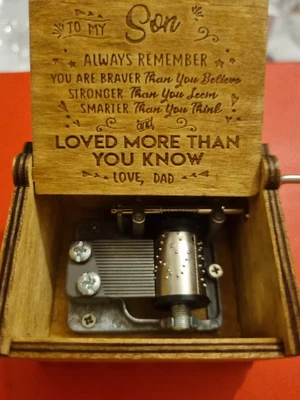 £3.50 • Buy Retro Mum To Son You Are My Sunshine Wooden Engraved Crank Music Box Family Gift