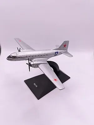 Ilyushin Il-12 Coach Soviet Transport Aircraft USSR 1945 Year Scale Model • $27.43