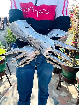 Medieval Armor Steel Gauntlets Gothic Knight Finger Gloves SCA LARP Men Costume • $99.98