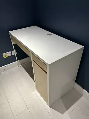 Ikea Micke Desk White • £30