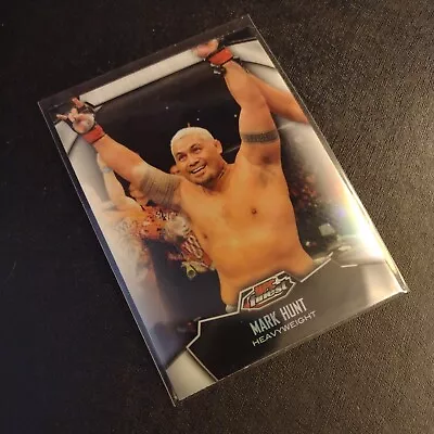 Mark Hunt Silver Refractor Card 2012 Topps UFC Finest Chrome MMA • $25