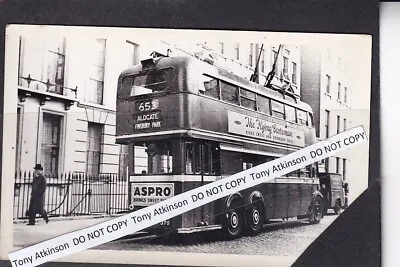 London Transport - X5 Type Trolley Bus No. 1379 - Unique - Photo  # B9845 • £1