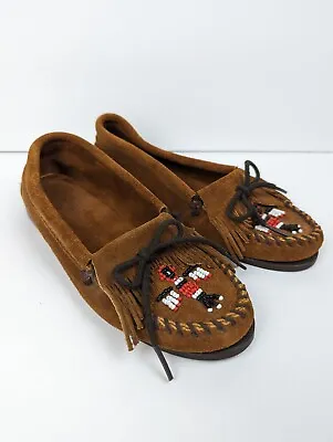 Minnetonka Thunderbird II Brown Moccasin Size 6 Beaded Bird Suede Leather Cute!  • $19.99