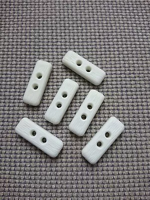 £3 • Buy 6 Vintage White Plastic Toggle Duffle Coat Cardigan Buttons Fasteners 38mm