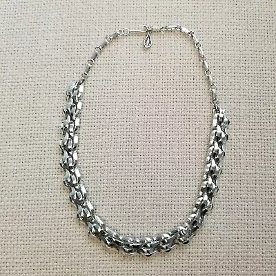 Vintage Coro Wavy Chain Necklace Silver Tone Choker Chunky Statement Signed • $24.99