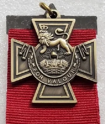 Victoria Cross Medal For Gallantry Award British Military Enamel Reproduction • £7.99