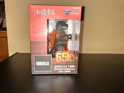 2020 GODZILLA 1995 Godzilla Figure Diamond Select Burning Godzilla 4  Vinimates • $16
